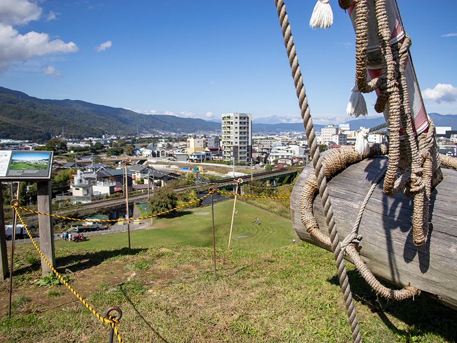 御柱木落とし坂