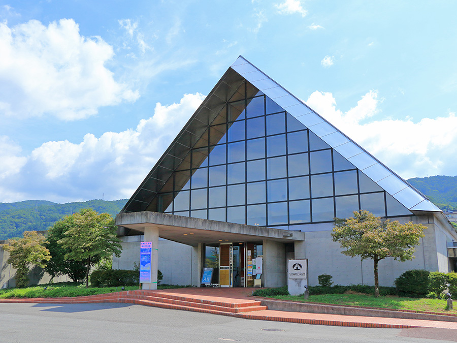 ＳＵＷＡガラスの里